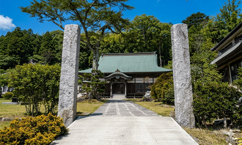 境内の風景（仮）2